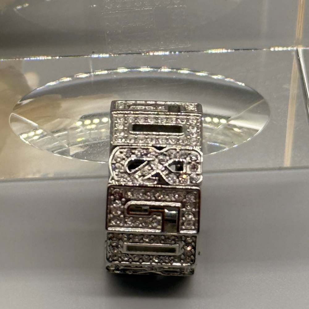 DOLCE & GABBANA LOGO ETERNITY RING - Picture 8 of 9